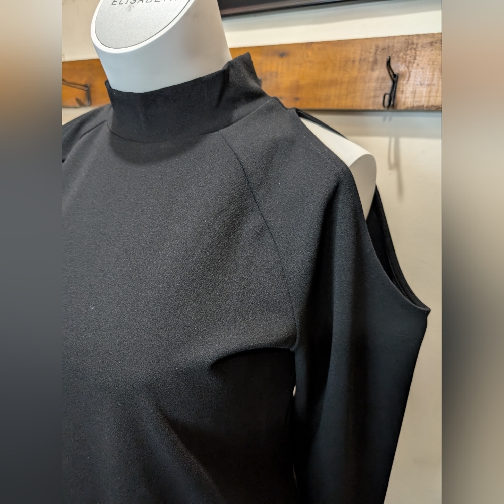 Worthington Black Cold Shoulder Long Sleeve Top